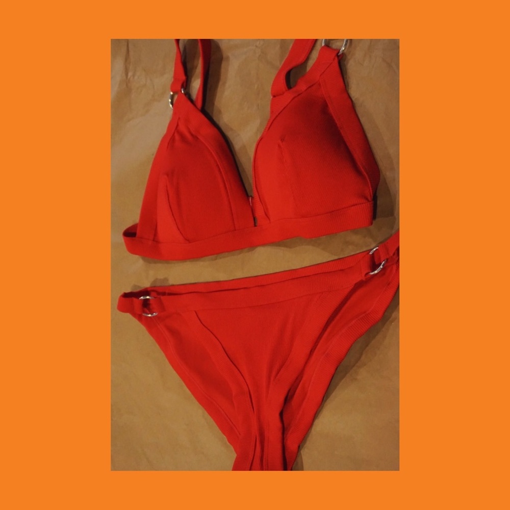 Little red bikini 🍒